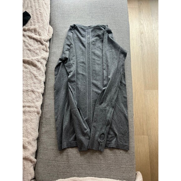 Lululemon Swiftly Tech Long Sleeve Gray - Picture 3 of 4